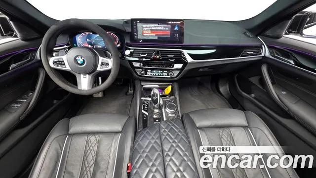 BMW 5-Series 2023 thumb 7