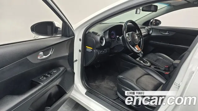 Kia K3 2019 thumb 10