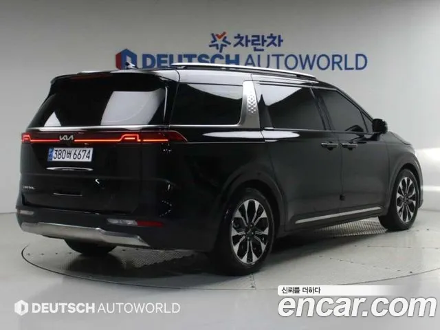 Kia Carnival 2022 thumb 2