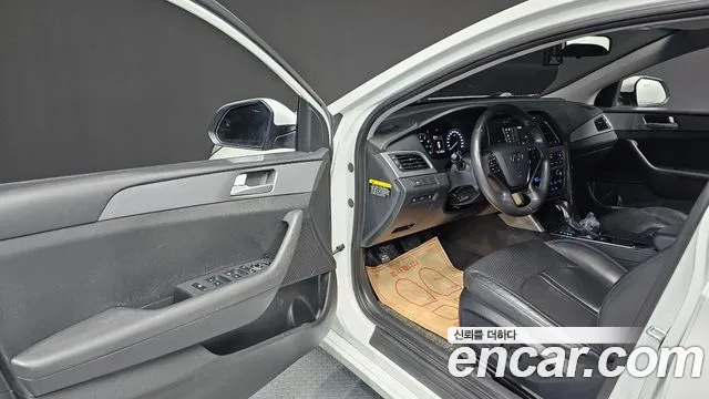 Hyundai Sonata 2016 thumb 10