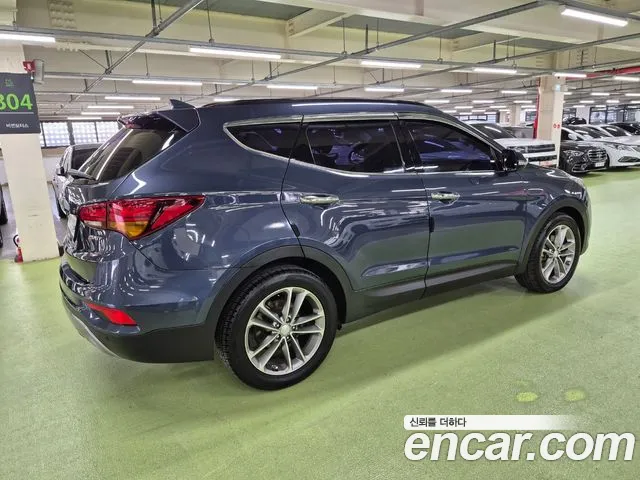 Hyundai Santa Fe 2016 thumb 4