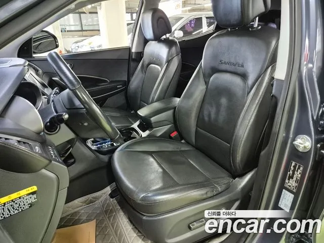 Hyundai Santa Fe 2016 thumb 6