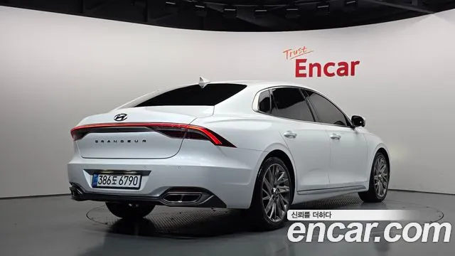 Hyundai Grandeur 2020 thumb 2