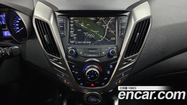 Hyundai Veloster 2017 thumb 12