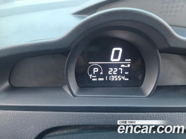 KG_Mobility_Ssangyong KORANDO 2015 thumb 8
