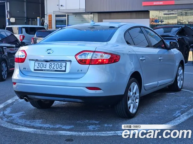 Renault-KoreaSamsung Fluence 2010 thumb 4