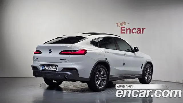 BMW X4 2021 thumb 2