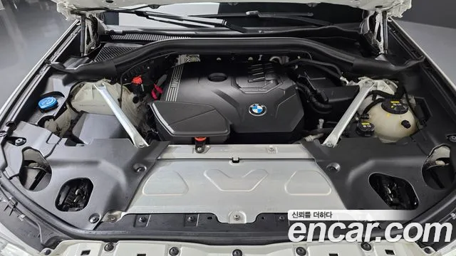 BMW X4 2021 thumb 6
