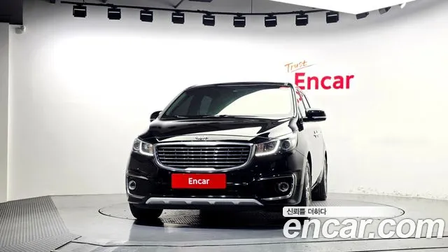 Kia Carnival 2016 thumb 3
