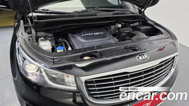 Kia Carnival 2016 thumb 6
