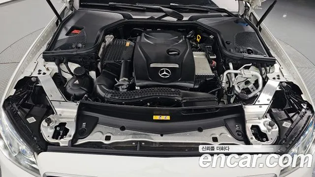 Mercedes-Benz E-Класс 2017 thumb 5