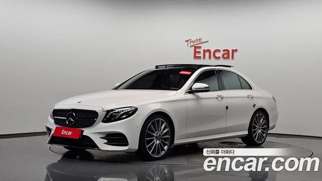 Mercedes-Benz E-Класс 2017 thumb 12