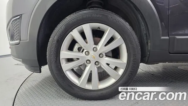 ChevroletGMDaewoo Captiva 2014 thumb 5