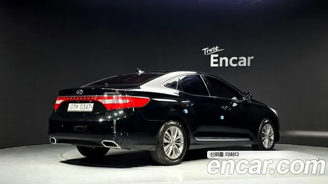 Hyundai Grandeur 2015 thumb 2