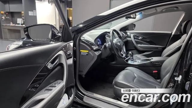 Hyundai Grandeur 2015 thumb 10