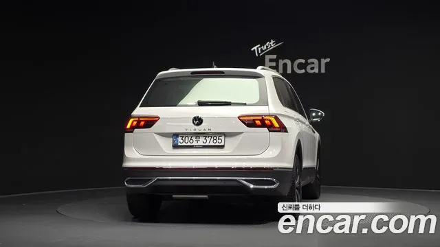 Volkswagen Tiguan 2024 thumb 4