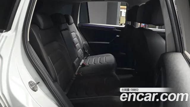 Volkswagen Tiguan 2024 thumb 12