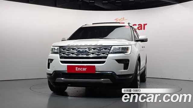 Ford Explorer 2018 thumb 3