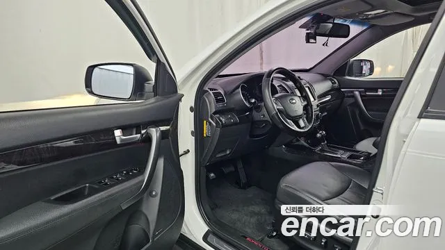 Kia Sorento 2013 thumb 10