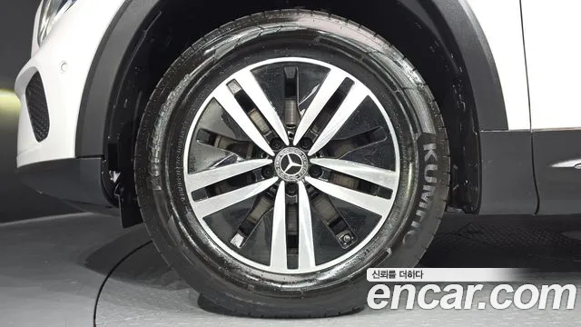 Mercedes-Benz GLB 2021 thumb 5