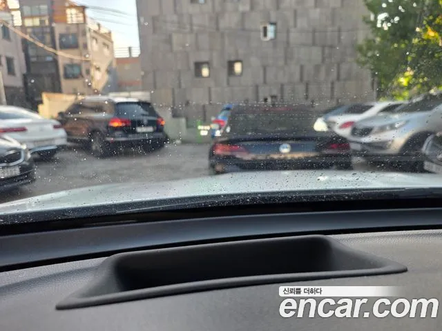 Mercedes-Benz GLC 2018 thumb 8