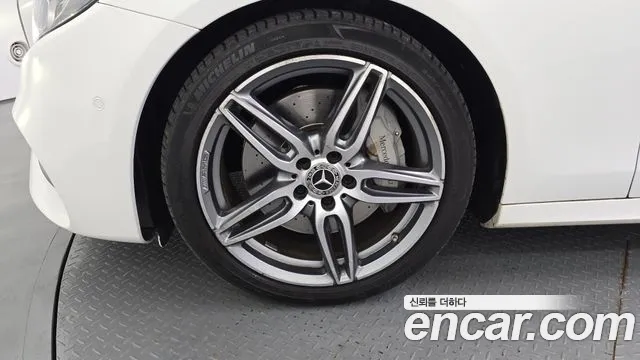 Mercedes-Benz E-Класс 2018 thumb 4