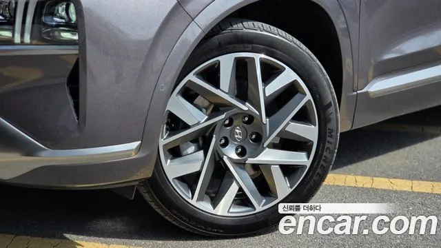 Hyundai Santa Fe 2022 thumb 3