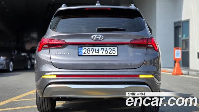 Hyundai Santa Fe 2022 thumb 5