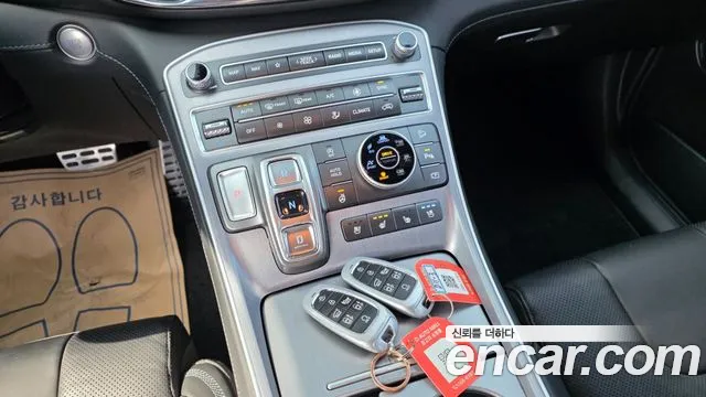 Hyundai Santa Fe 2022 thumb 10