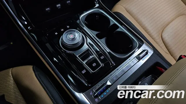 Kia Carnival 2022 thumb 9