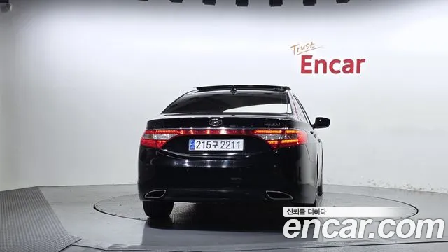 Hyundai Grandeur 2013 thumb 4