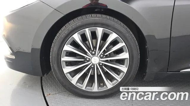 Hyundai Grandeur 2013 thumb 5