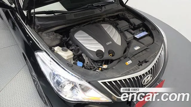 Hyundai Grandeur 2013 thumb 6
