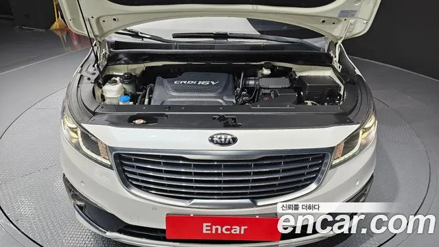 Kia Carnival 2017 thumb 5