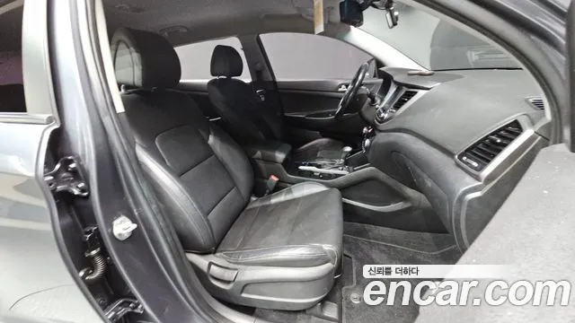 Hyundai Tucson 2018 thumb 12