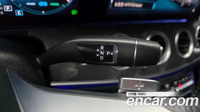 Mercedes-Benz E-Класс 2022 thumb 8