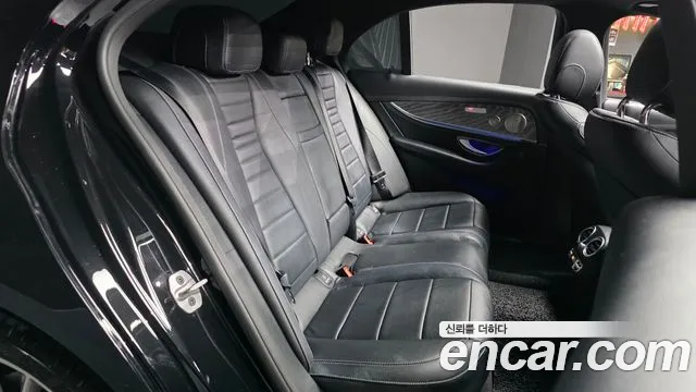 Mercedes-Benz E-Класс 2022 thumb 11