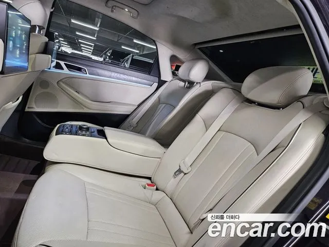Hyundai Genesis 2014 thumb 10