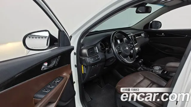 Kia Sorento 2015 thumb 10