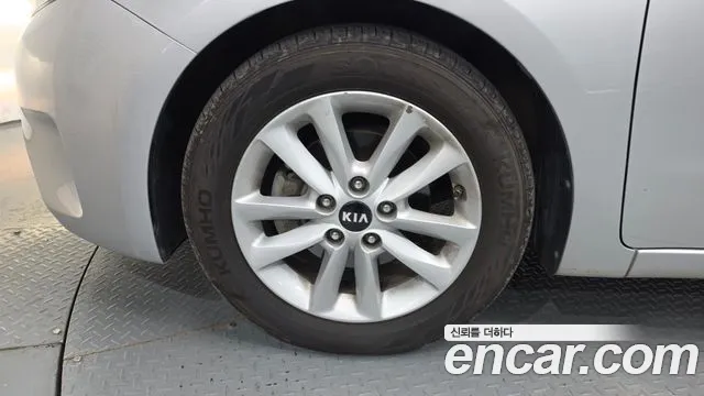 Kia K3 2016 thumb 5
