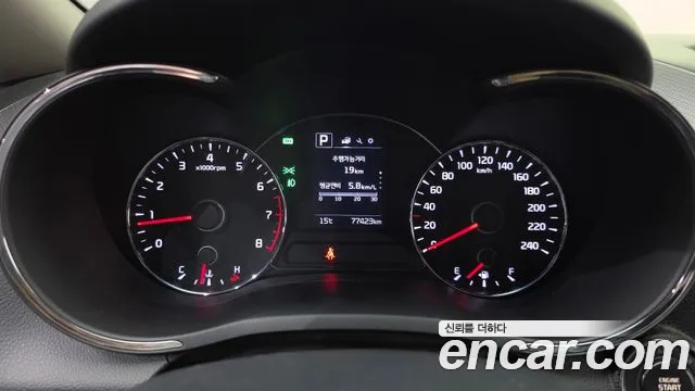Kia K3 2016 thumb 8