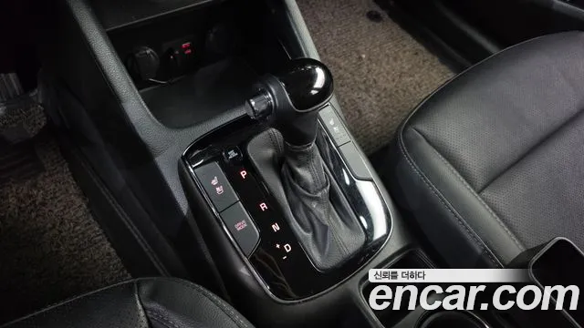 Kia K3 2016 thumb 9