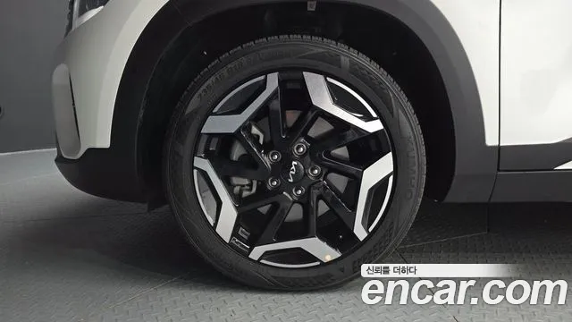 Kia Seltos 2025 thumb 4