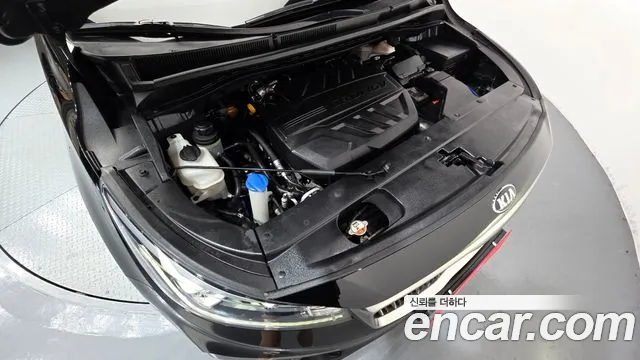 Kia Carnival 2019 thumb 6
