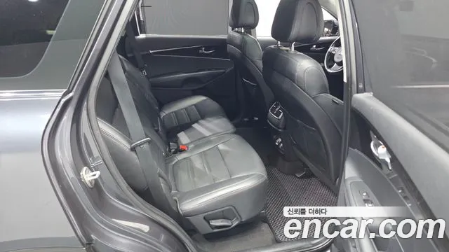 Kia Sorento 2014 thumb 10