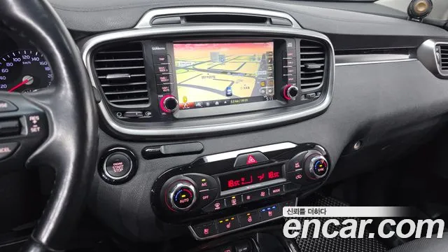 Kia Sorento 2014 thumb 12