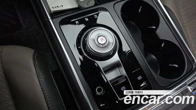 Kia Carnival 2025 thumb 8