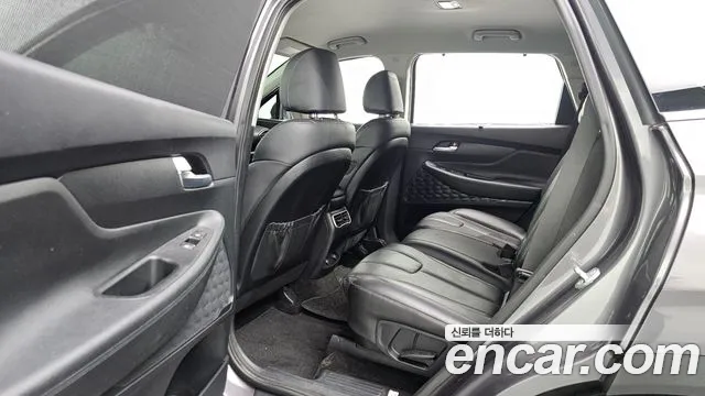 Hyundai Santa Fe 2021 thumb 12