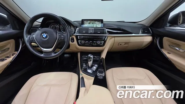 BMW 3-Series 2017 thumb 7