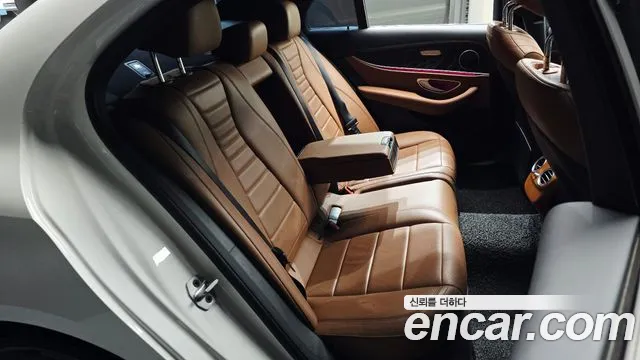 Mercedes-Benz E-Класс 2021 thumb 11